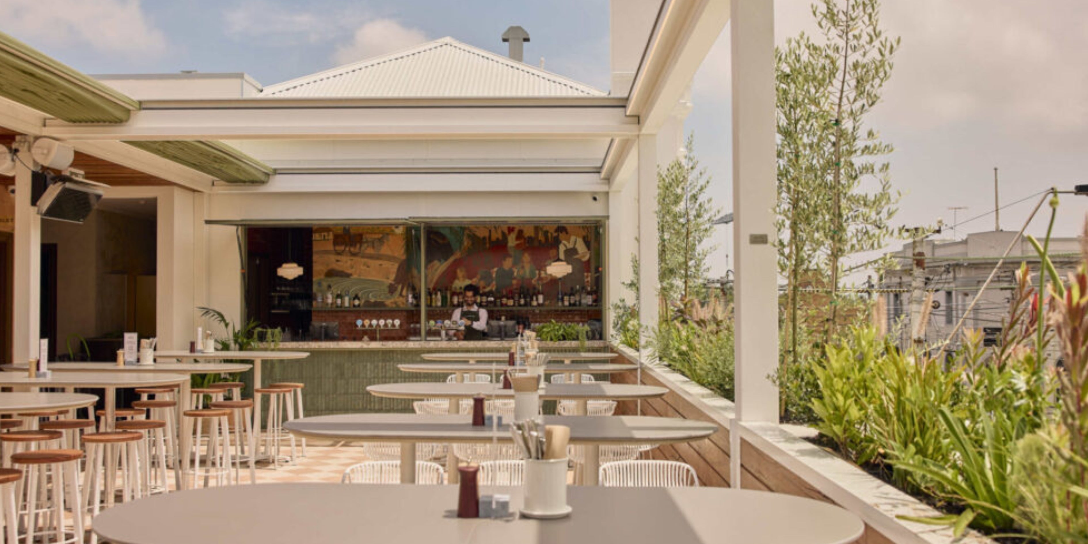 The Gardiner Hotel - Your new local hangout